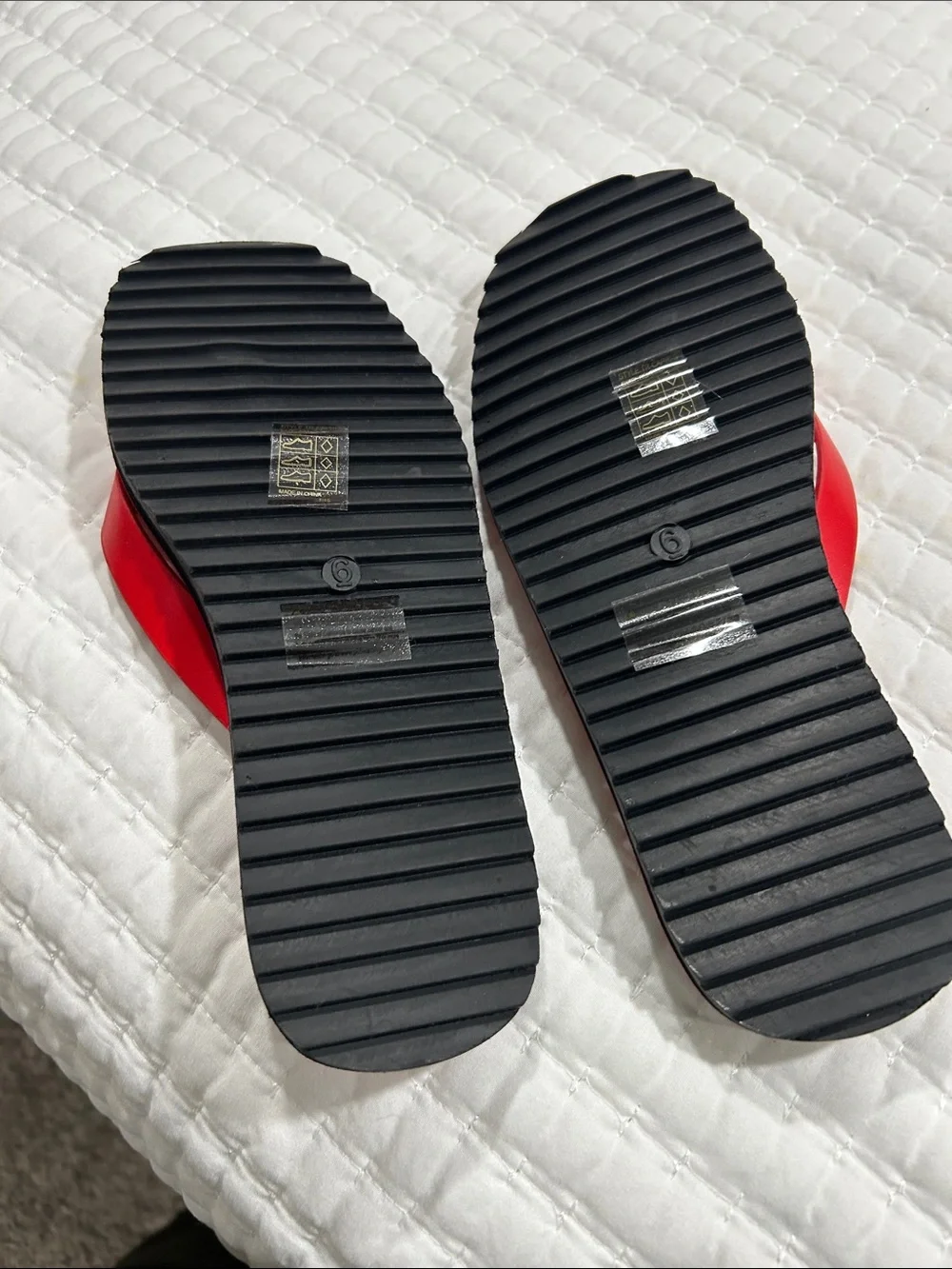 True Religion Red Leather Flip Flop Sandals with Gold Horseshoe